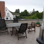 Ca 110 Qm Zzgl 17 Qm Terrasse Apartment *