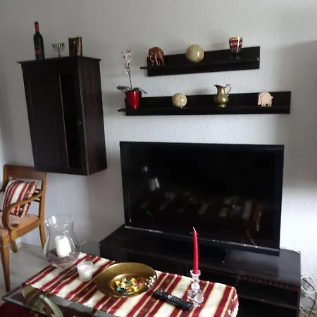 Apartment Ca 85 Qm Zzgl 17 Qm Terrasse *