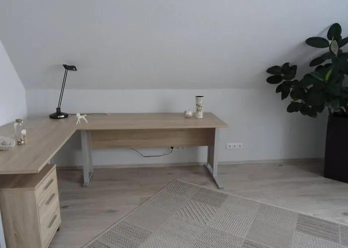 Apartment Ca. 85 Qm Zzgl. 17 Qm Terrasse *